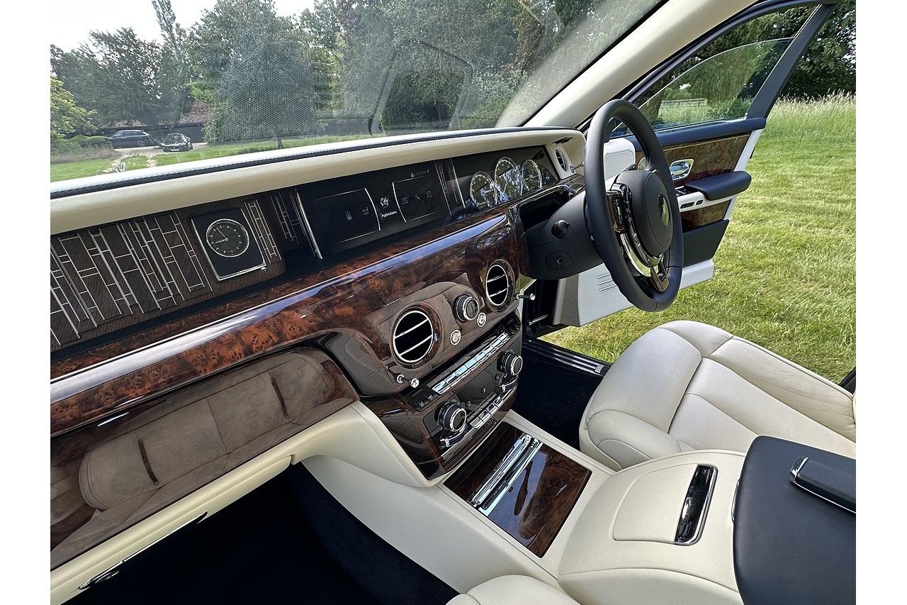 2018 Rolls - Royce Phantom V12