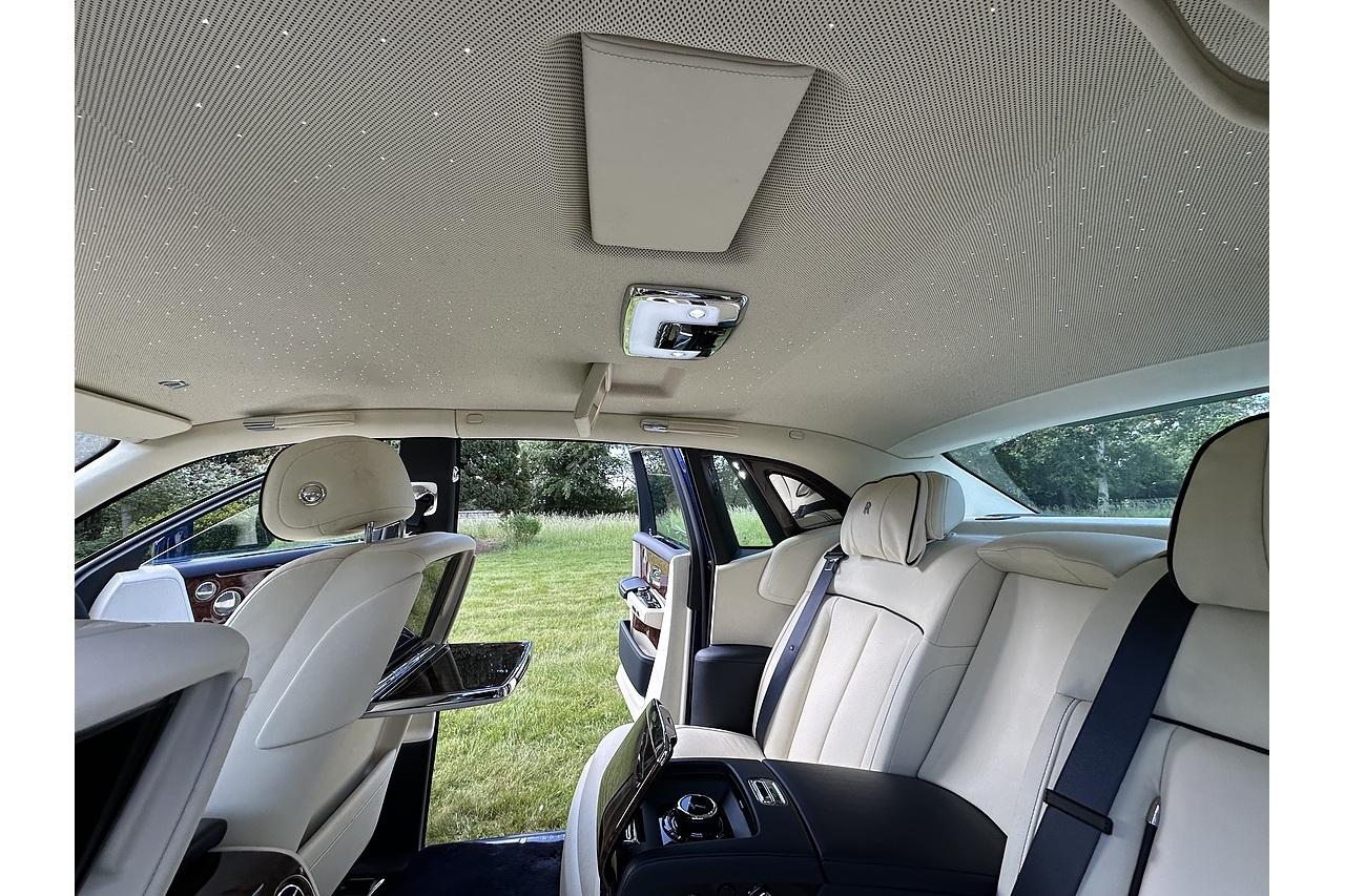 2018 Rolls - Royce Phantom V12