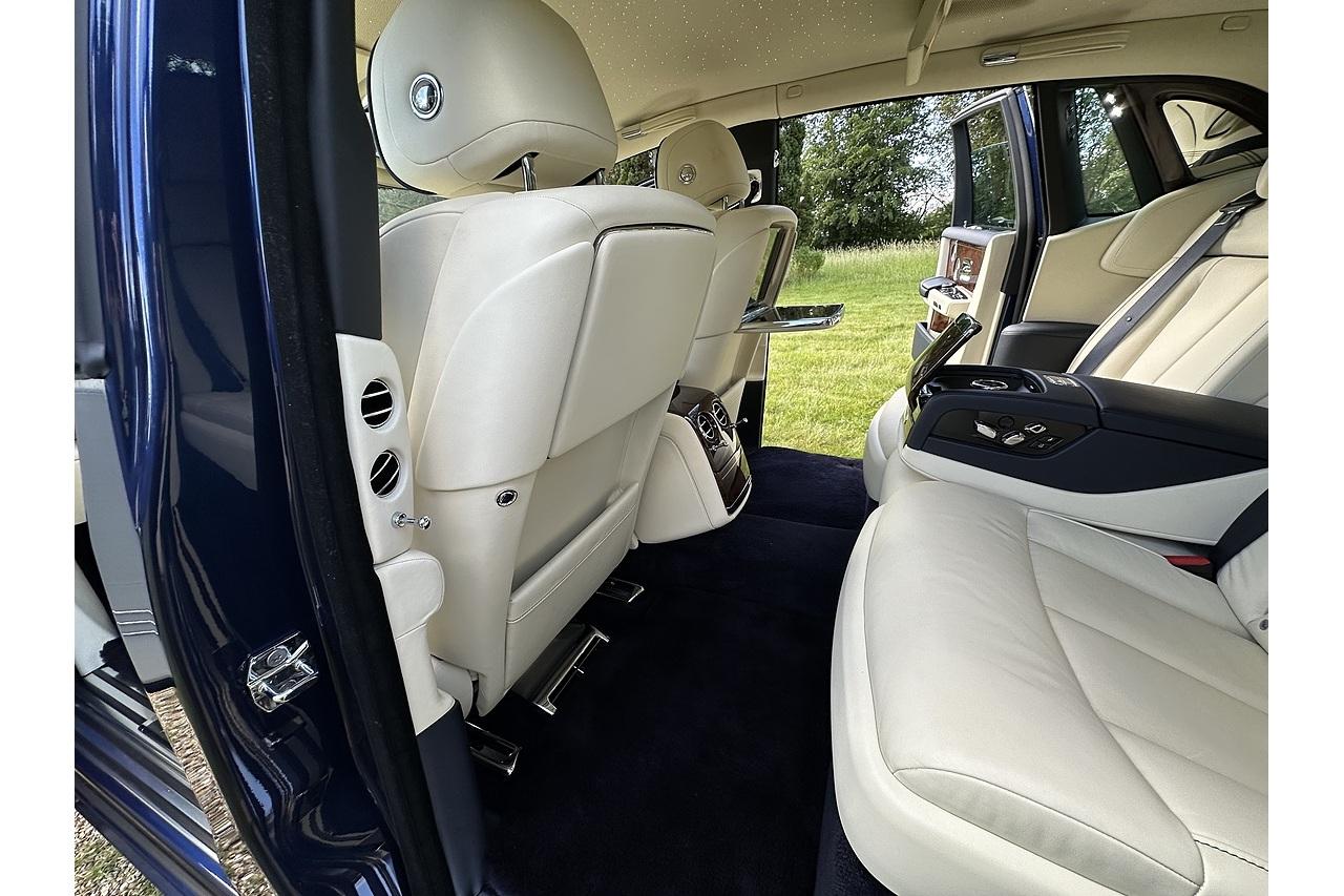 2018 Rolls - Royce Phantom V12