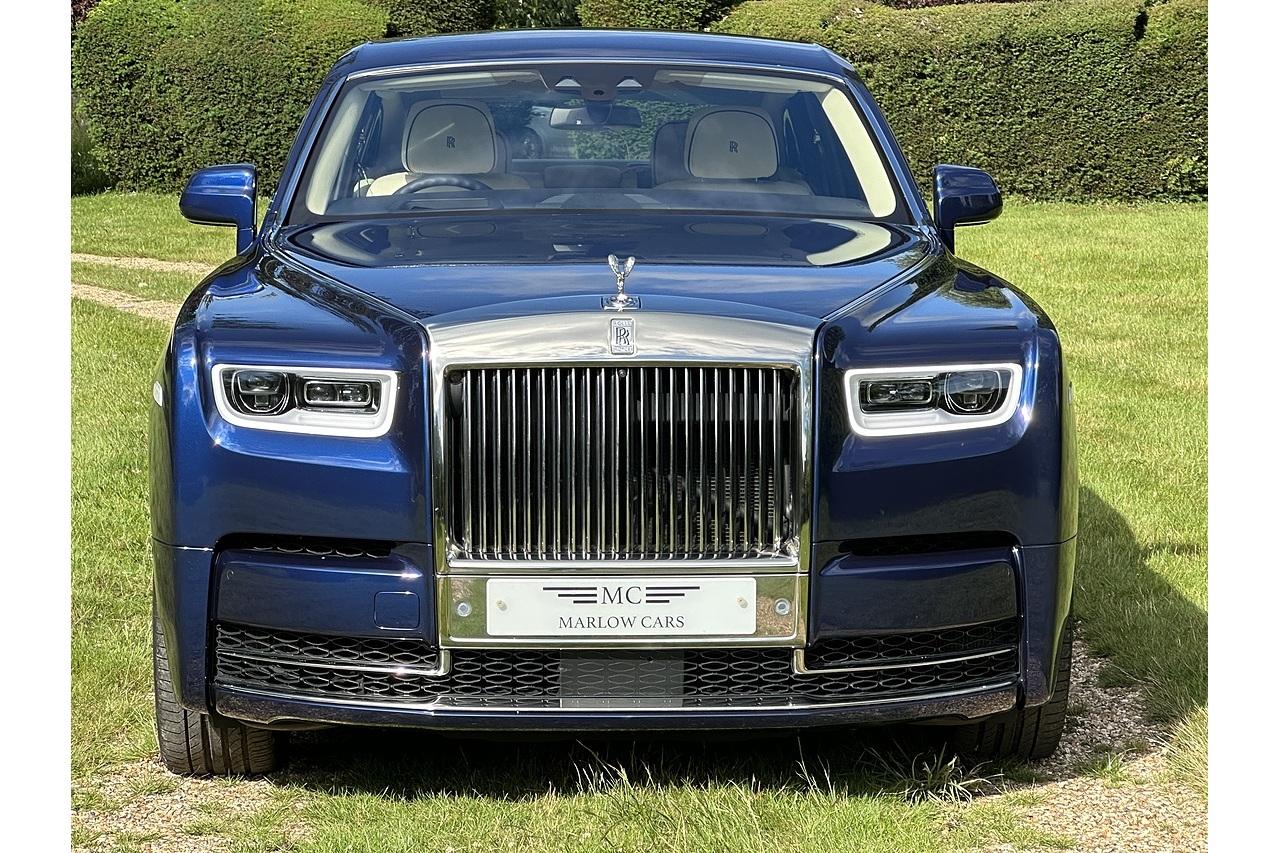 2018 Rolls - Royce Phantom V12
