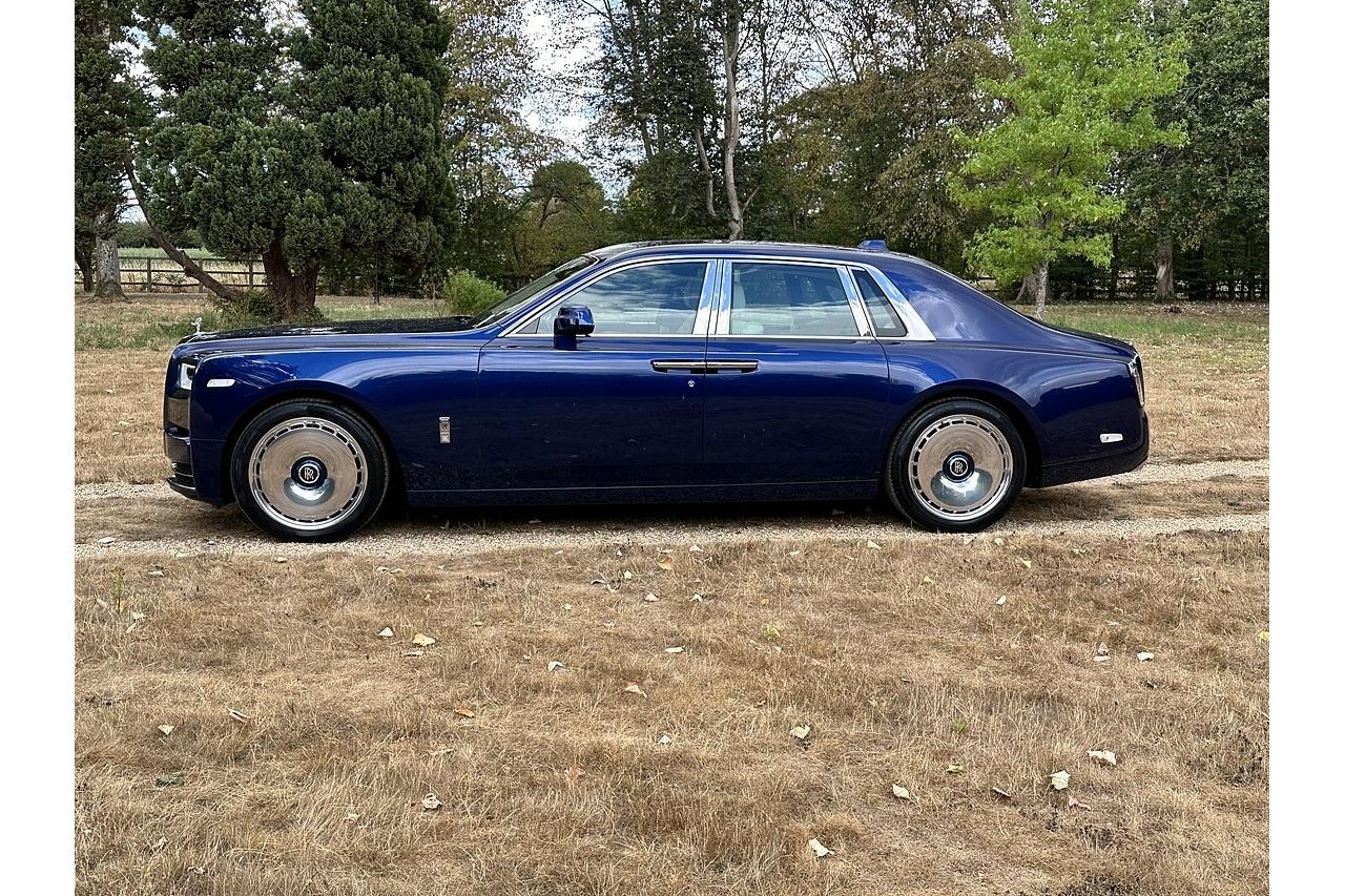 2018 Rolls - Royce Phantom V12