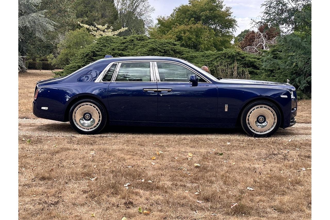 2018 Rolls - Royce Phantom V12