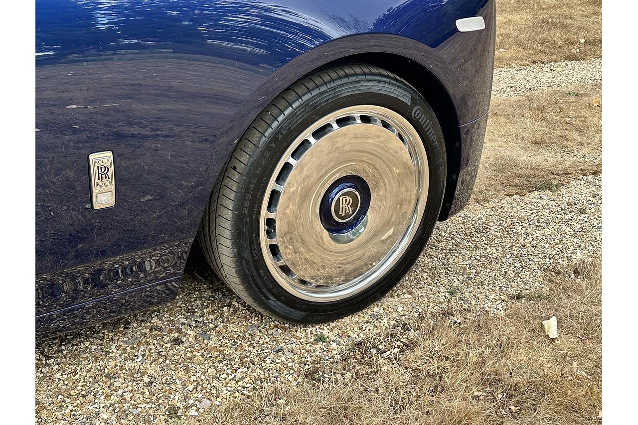 2018 Rolls - Royce Phantom V12