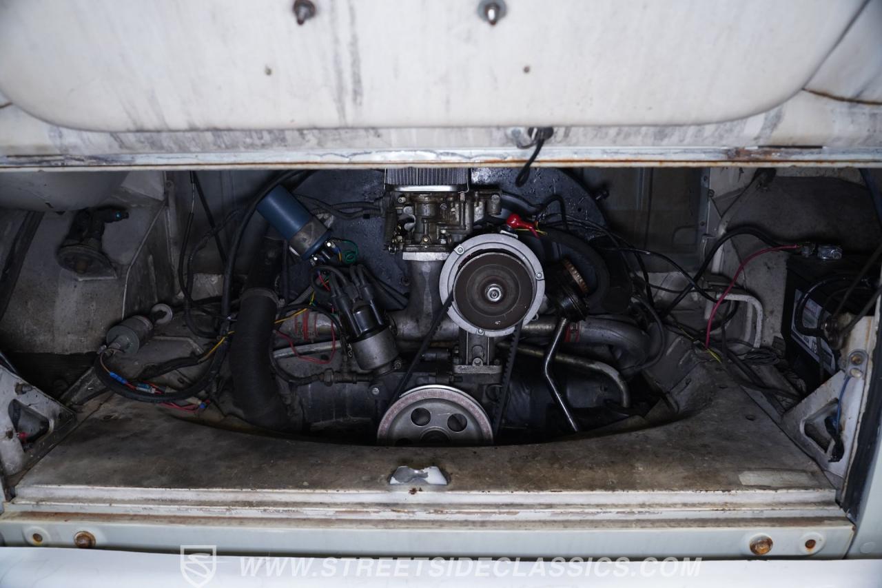 1968 Volkswagen Type 2 Westfalia Campmobile