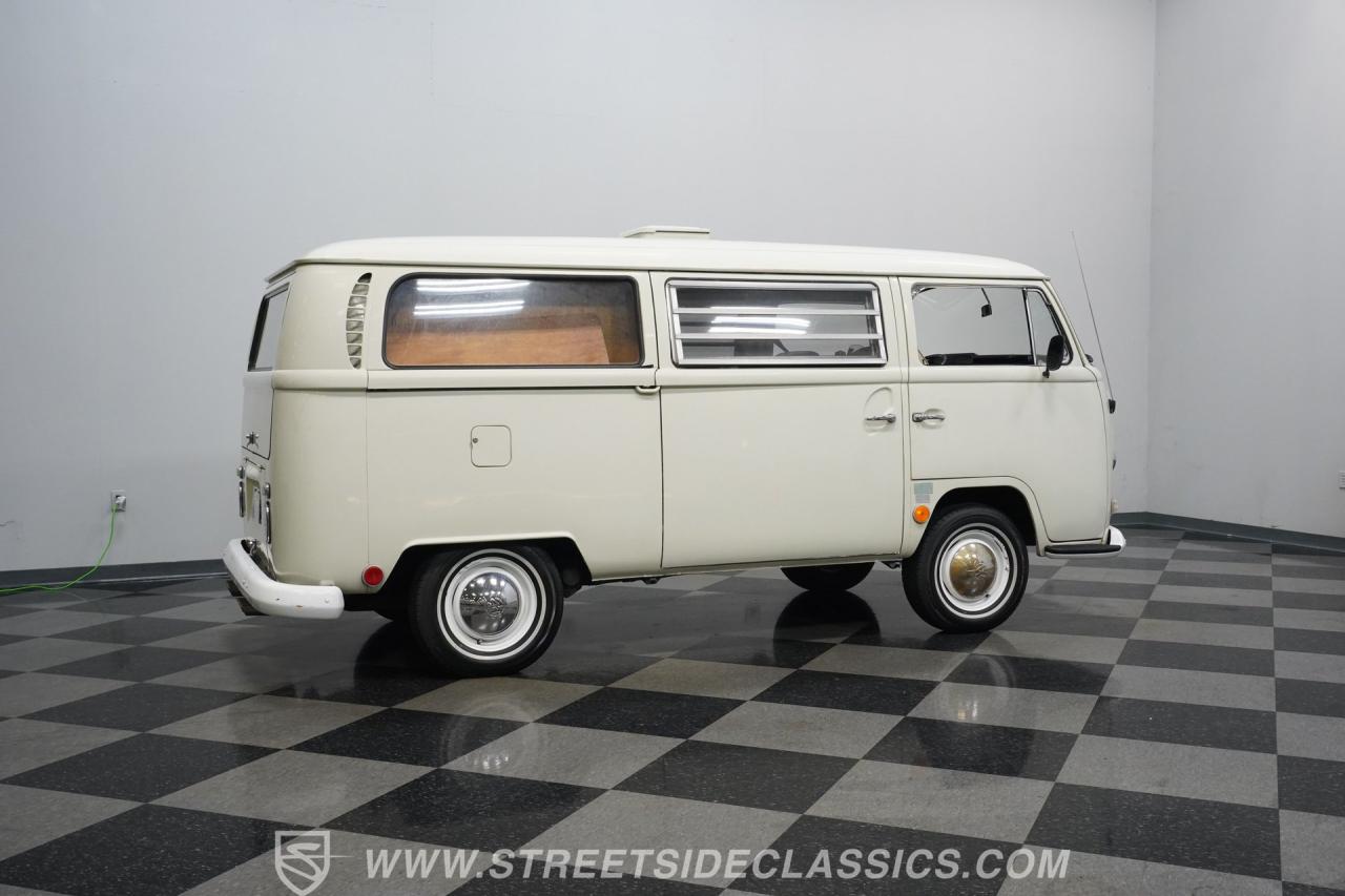 1968 Volkswagen Type 2 Westfalia Campmobile