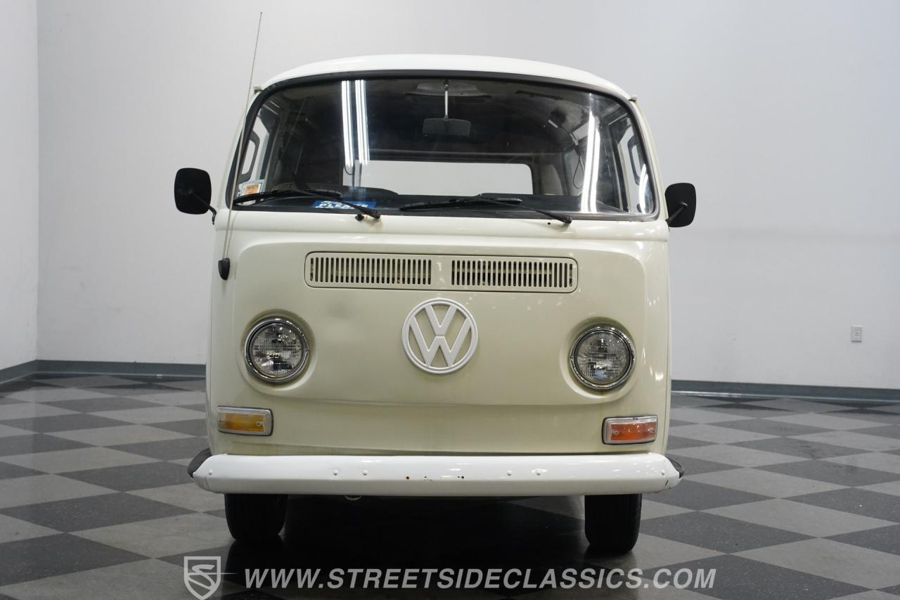 1968 Volkswagen Type 2 Westfalia Campmobile
