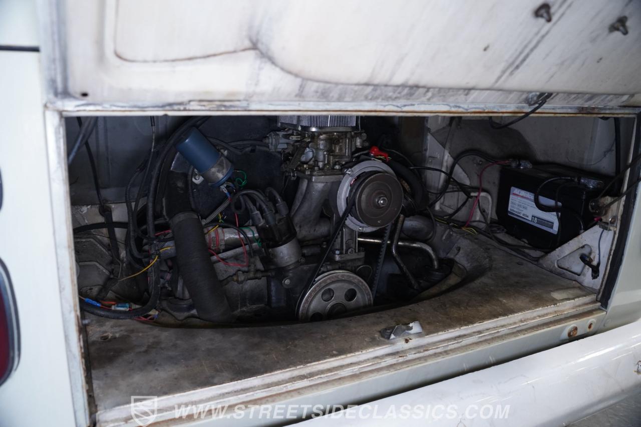 1968 Volkswagen Type 2 Westfalia Campmobile