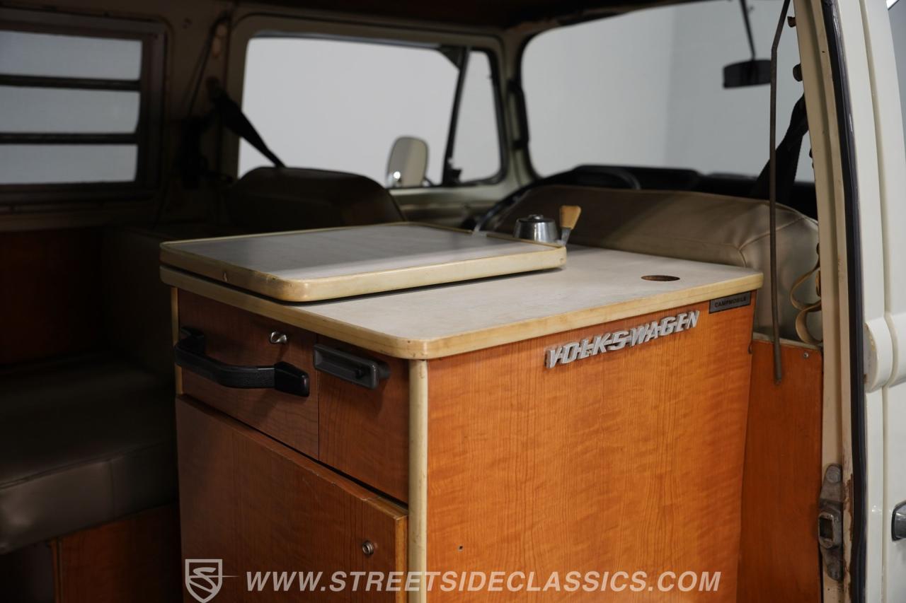 1968 Volkswagen Type 2 Westfalia Campmobile