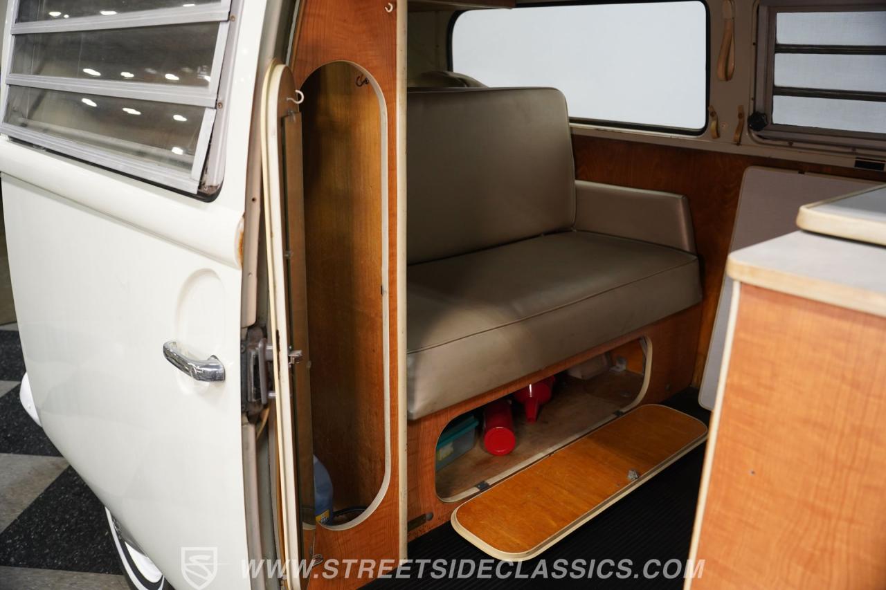 1968 Volkswagen Type 2 Westfalia Campmobile