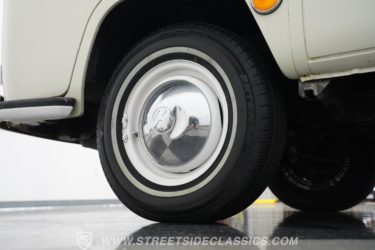 1968 Volkswagen Type 2 Westfalia Campmobile