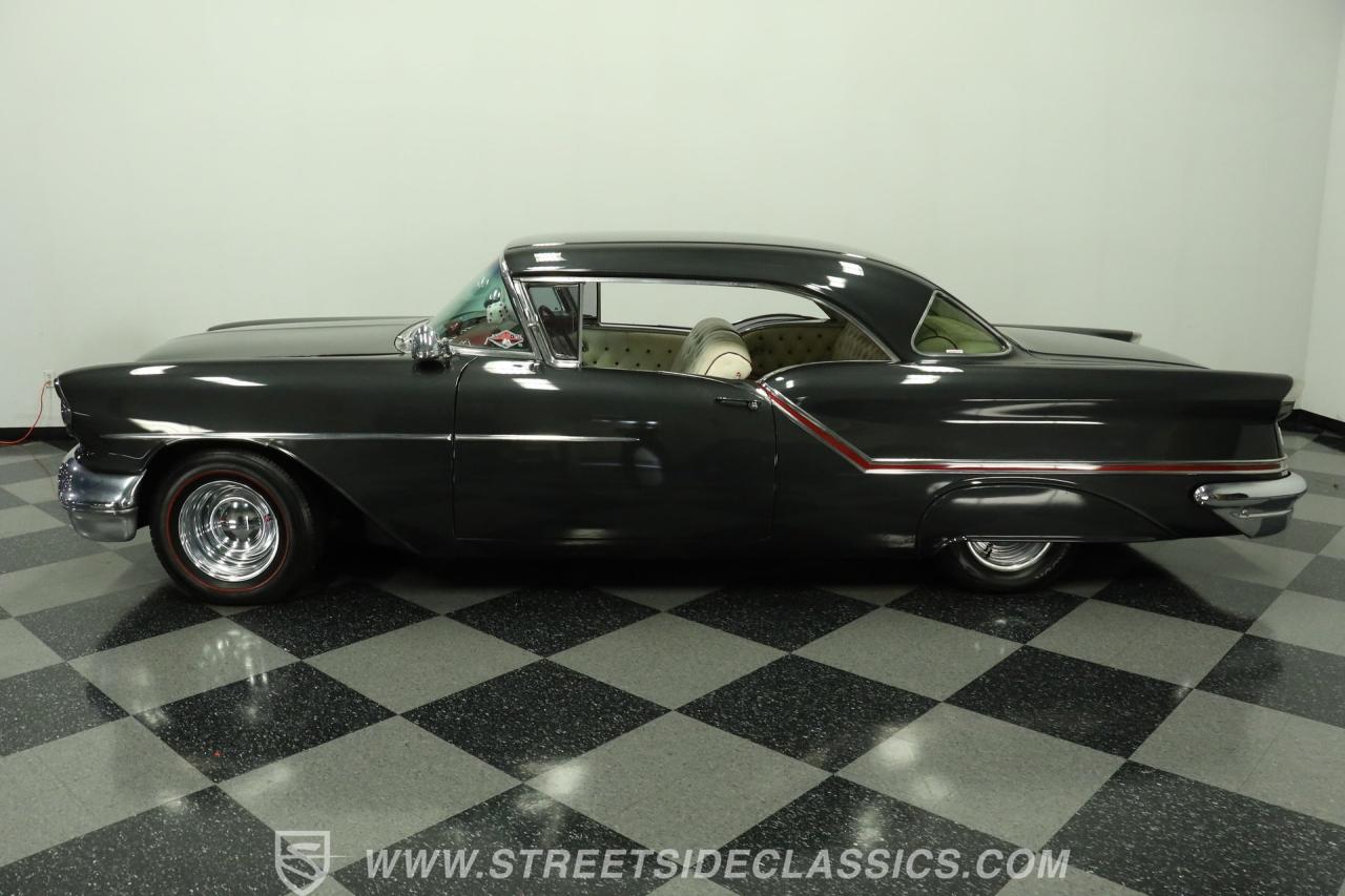 1957 Oldsmobile Super 88