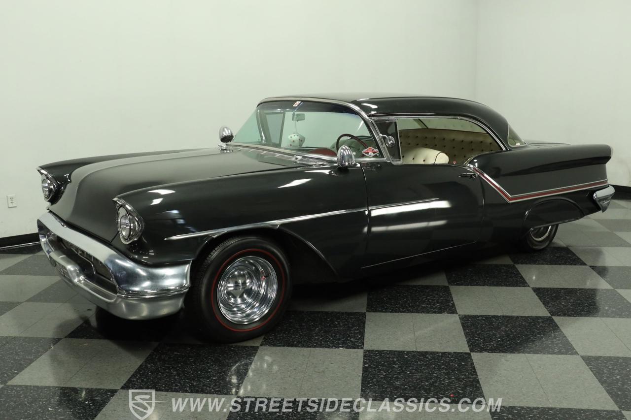 1957 Oldsmobile Super 88