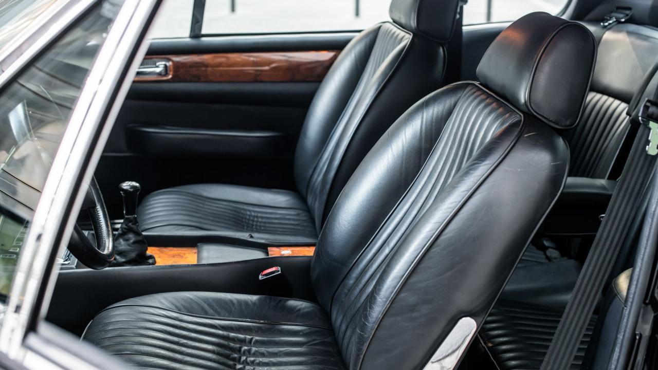 1987 Aston Martin V8 Vantage X-Pack