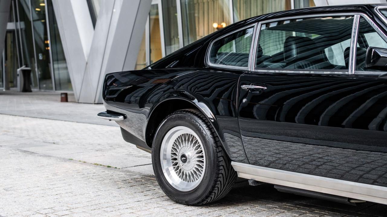 1987 Aston Martin V8 Vantage X-Pack