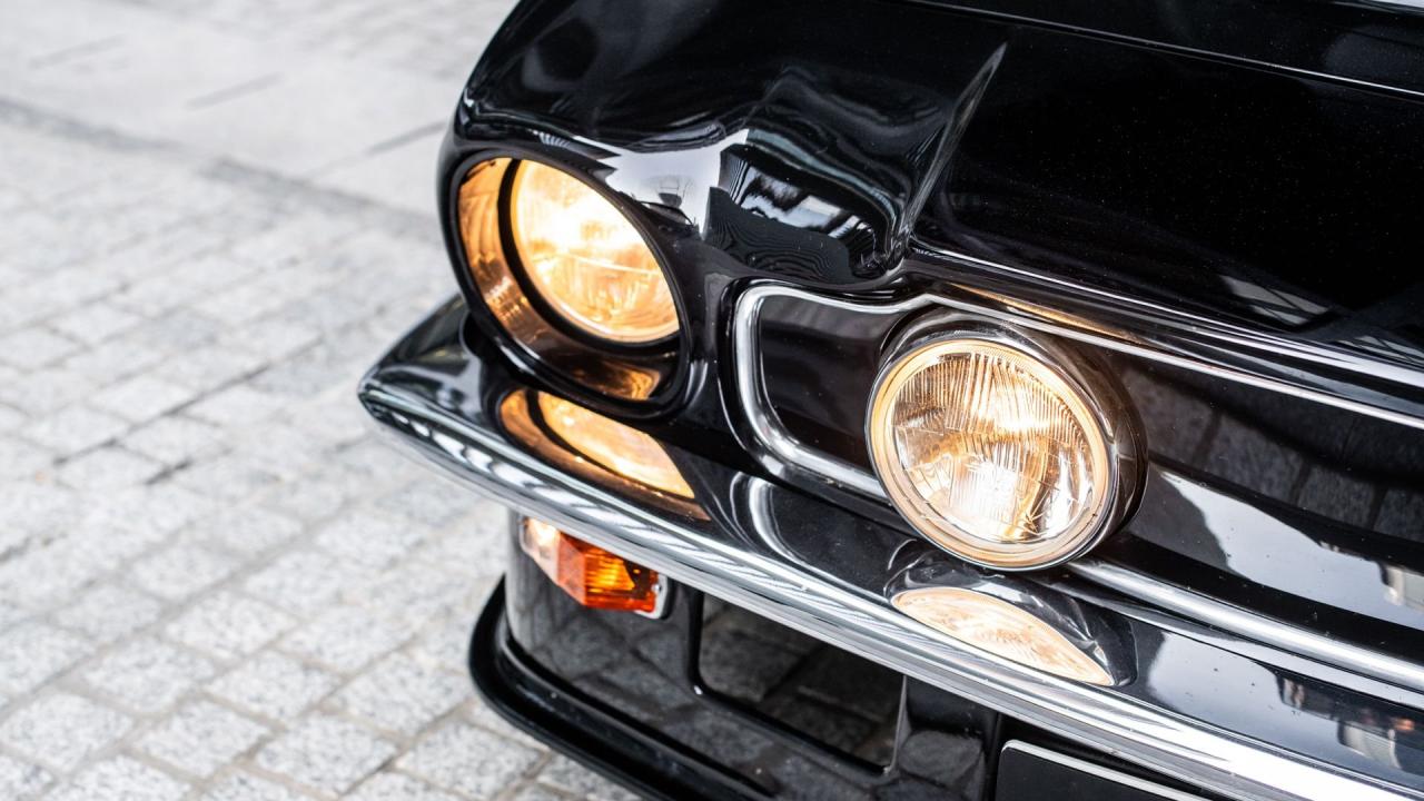 1987 Aston Martin V8 Vantage X-Pack