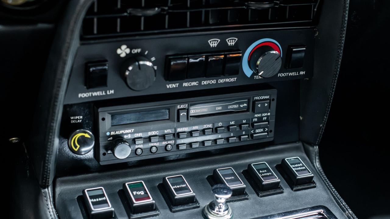 1987 Aston Martin V8 Vantage X-Pack