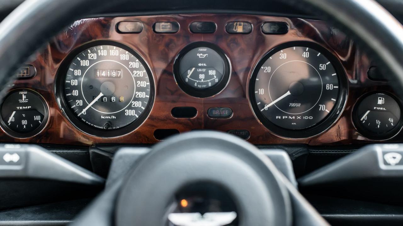 1987 Aston Martin V8 Vantage X-Pack