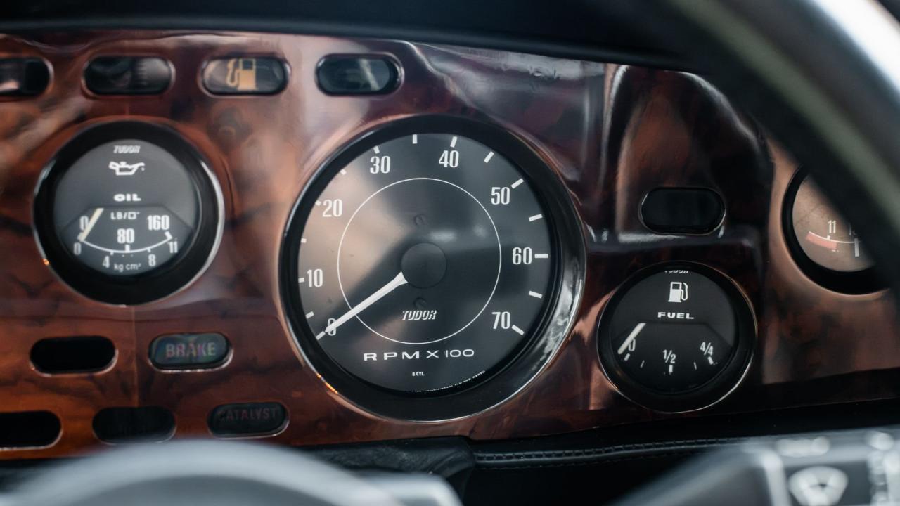 1987 Aston Martin V8 Vantage X-Pack