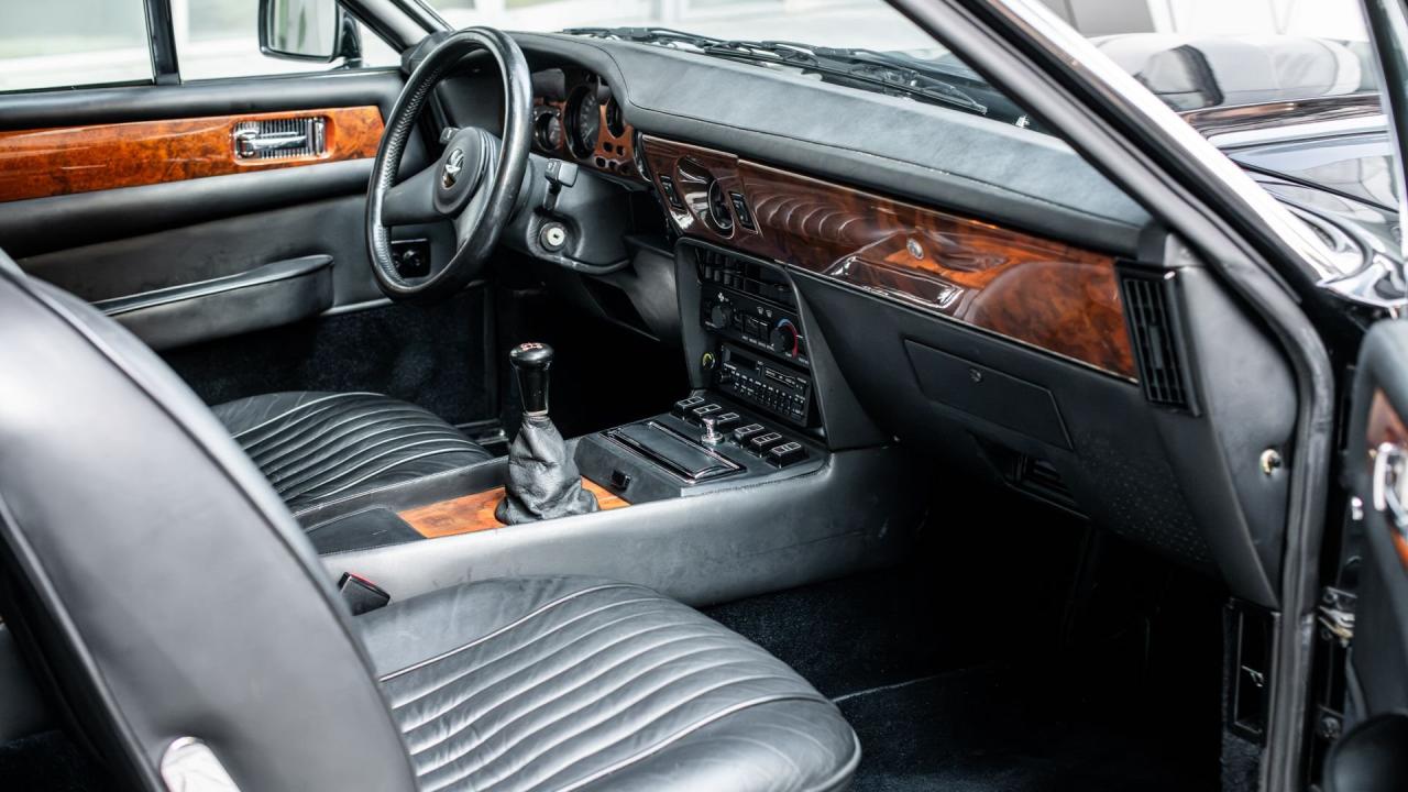 1987 Aston Martin V8 Vantage X-Pack