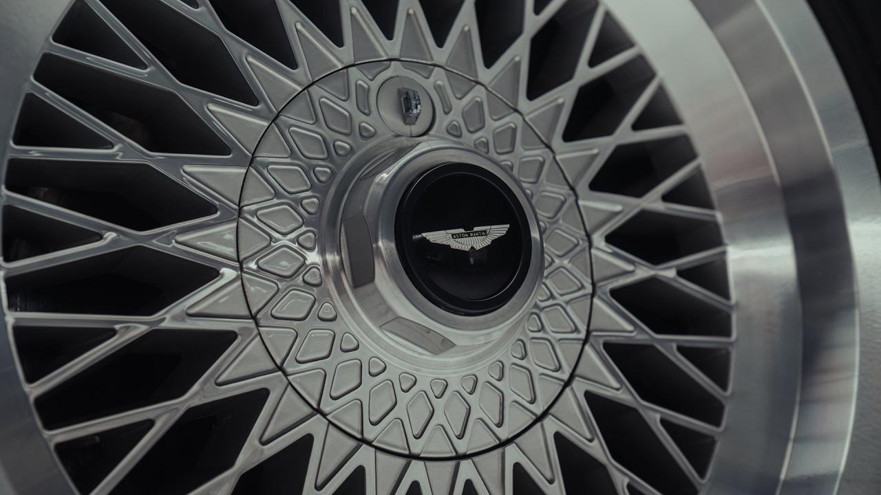 1987 Aston Martin V8 Vantage X-Pack