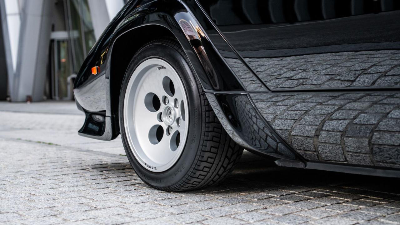 1984 Lamborghini Countach 5000 S