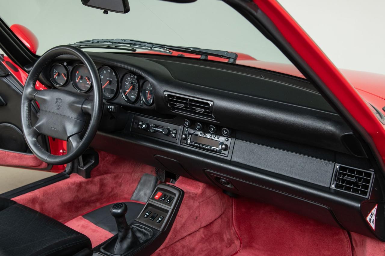 1998 Porsche 911 Carrera S Cabriolet