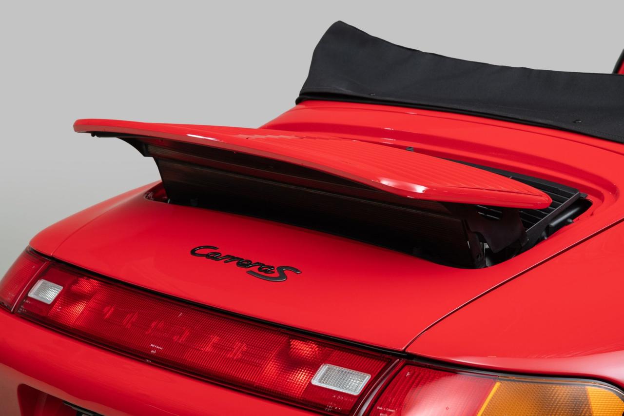 1998 Porsche 911 Carrera S Cabriolet