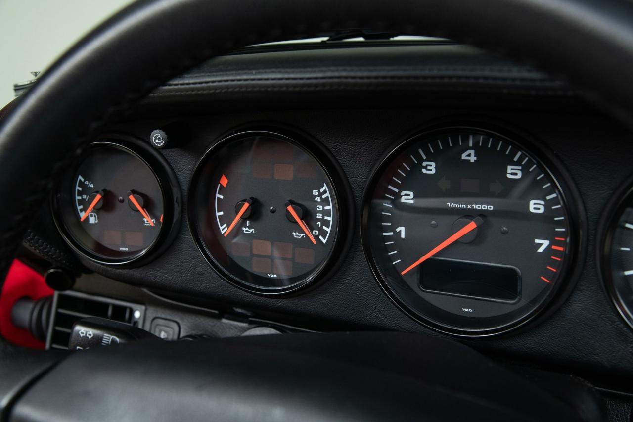 1998 Porsche 911 Carrera S Cabriolet