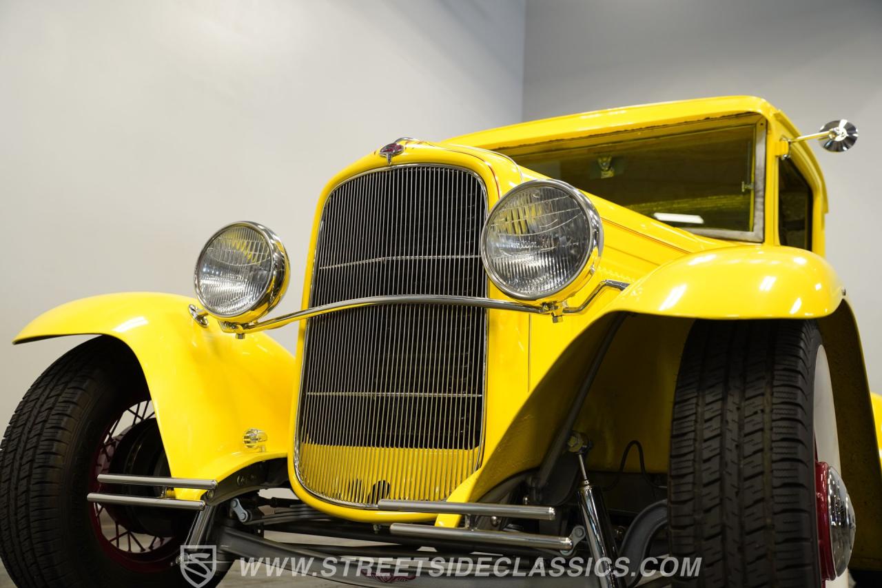 1931 Ford 5-Window Coupe