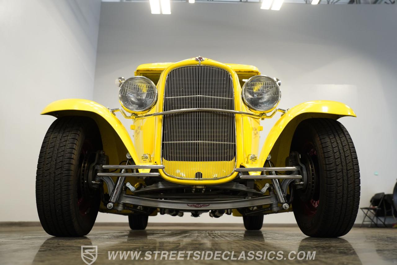 1931 Ford 5-Window Coupe