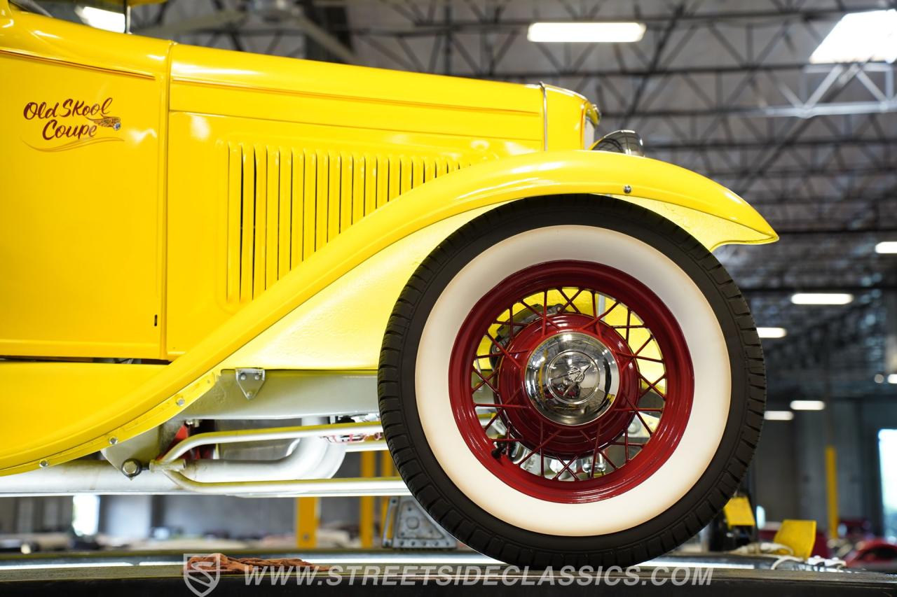 1931 Ford 5-Window Coupe