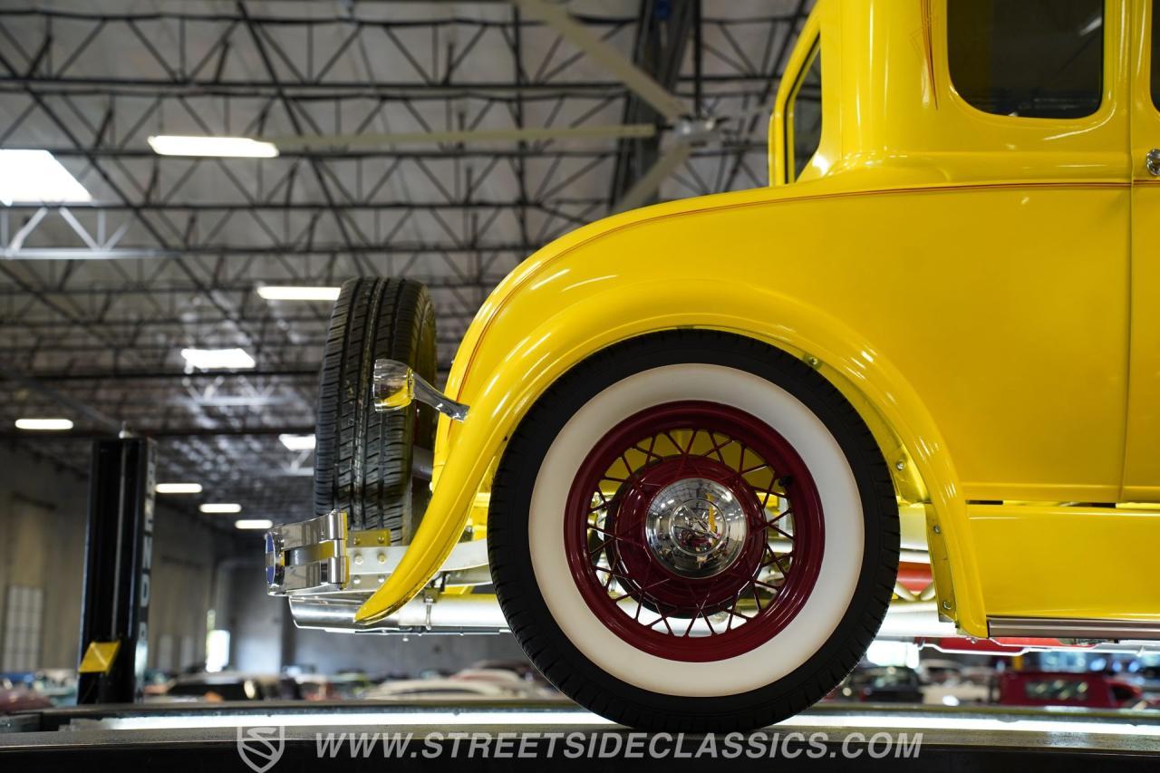 1931 Ford 5-Window Coupe