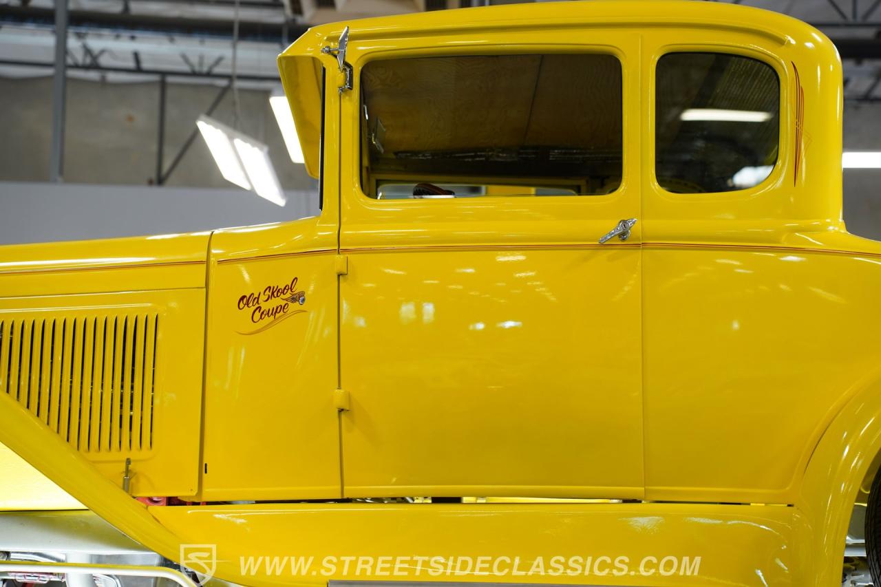 1931 Ford 5-Window Coupe