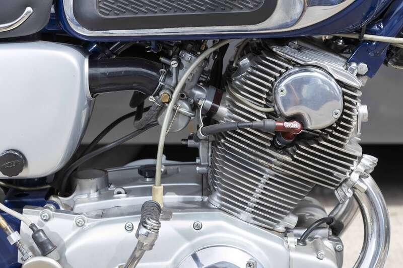 1960 Honda CB72E SUOER SPORT