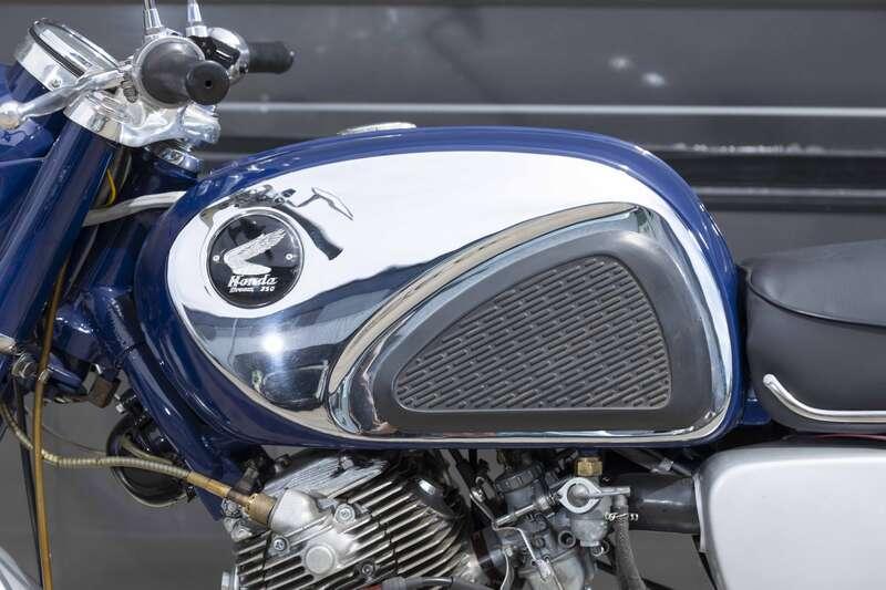 1960 Honda CB72E SUOER SPORT