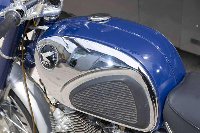 1960 Honda CB72E SUOER SPORT