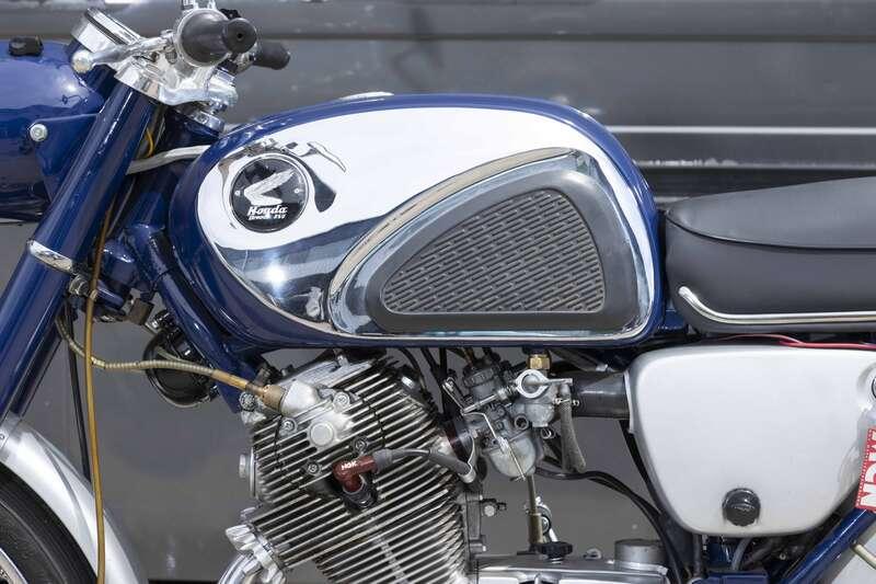 1960 Honda CB72E SUOER SPORT