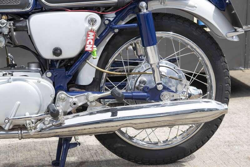 1960 Honda CB72E SUOER SPORT
