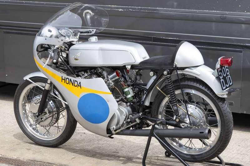 1964 Honda SUPER HAWK CB77E