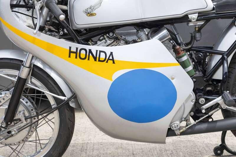 1964 Honda SUPER HAWK CB77E