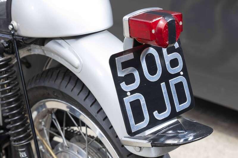 1964 Honda SUPER HAWK CB77E