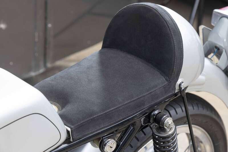 1964 Honda SUPER HAWK CB77E