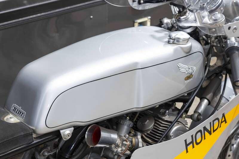 1964 Honda SUPER HAWK CB77E