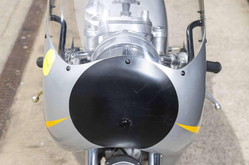 1964 Honda SUPER HAWK CB77E