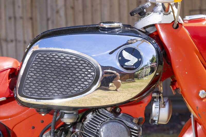 1964 Honda C72E DREAM