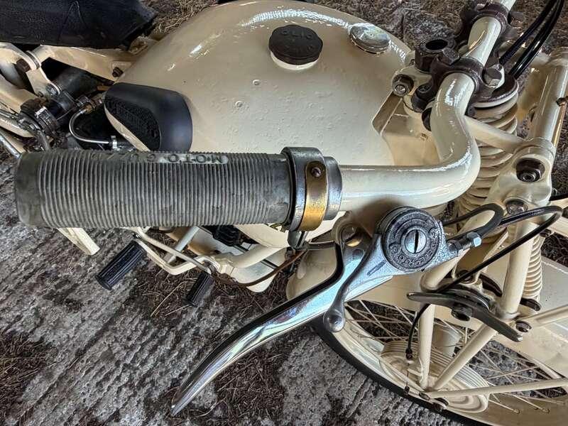 1945 MOTO GUZZIL ALCE