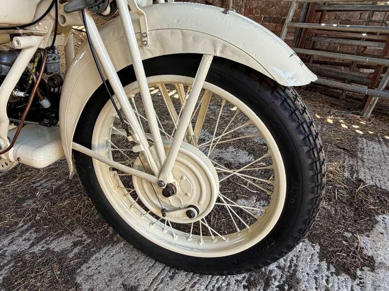 1945 MOTO GUZZIL ALCE