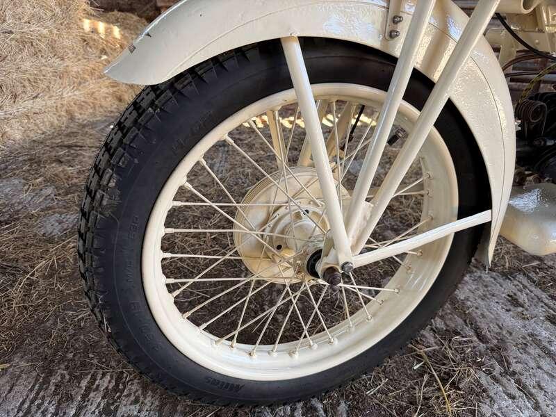 1945 MOTO GUZZIL ALCE