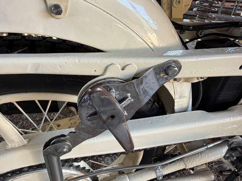 1945 MOTO GUZZIL ALCE