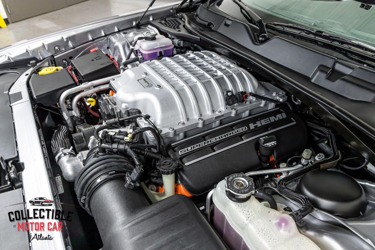 2016 Dodge Challenger SRT Hellcat